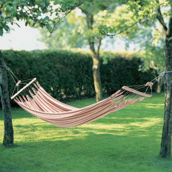 https://kwaliteakonsultants.com/wp-content/uploads/2021/08/Hammocks.jpg